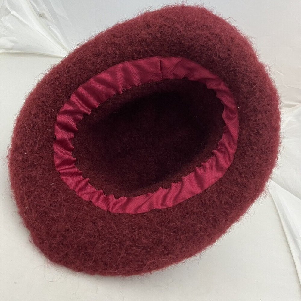 Vintage Women's Fuzzy Cloche Hat in Burgundy - Picture 6 of 8